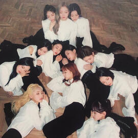 loona kpop girl group